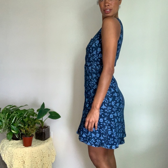 Denim floral bodycon dress - Picture 2 of 7